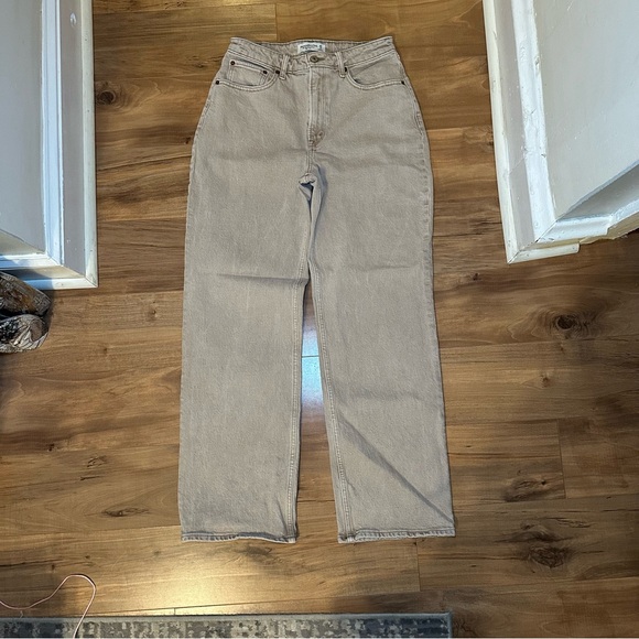 Abercrombie & Fitch Denim - Abercrombie & Fitch Tan High-Rise Jeans